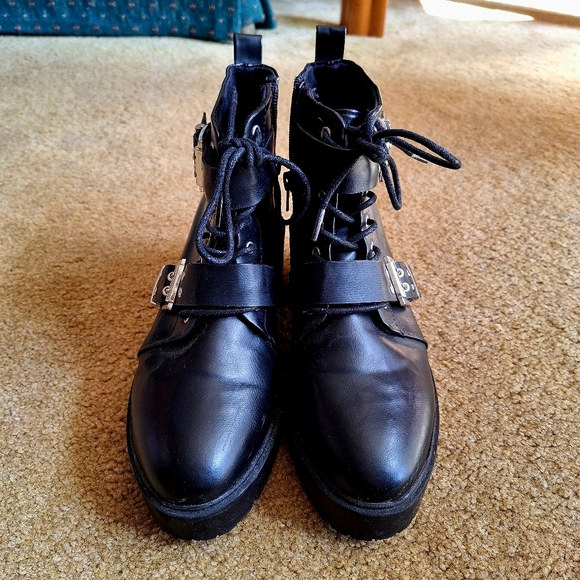 Black Buckle Boots - Picture 4 of 8